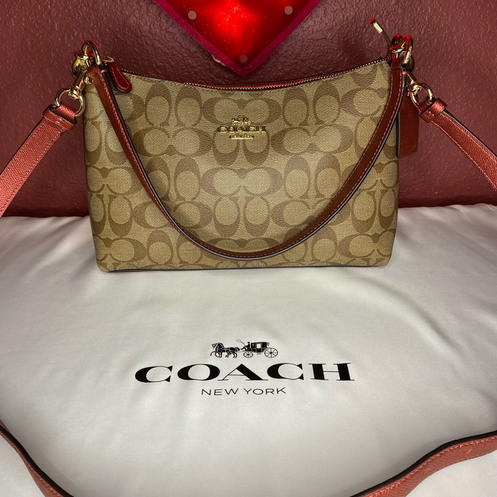 Coach Lewis Purse - Picture 2 of 7